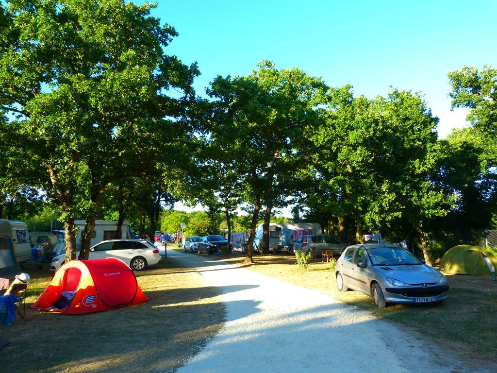 Camping La Maurie Foulerot Exterior photo