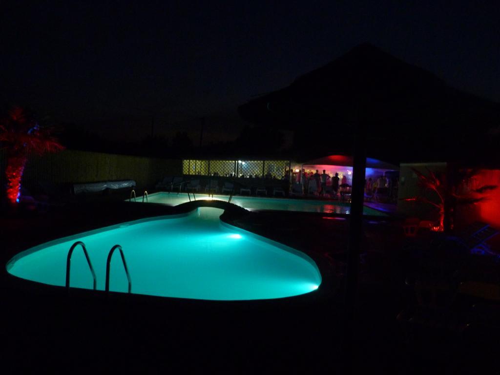 Camping La Maurie Foulerot Exterior photo