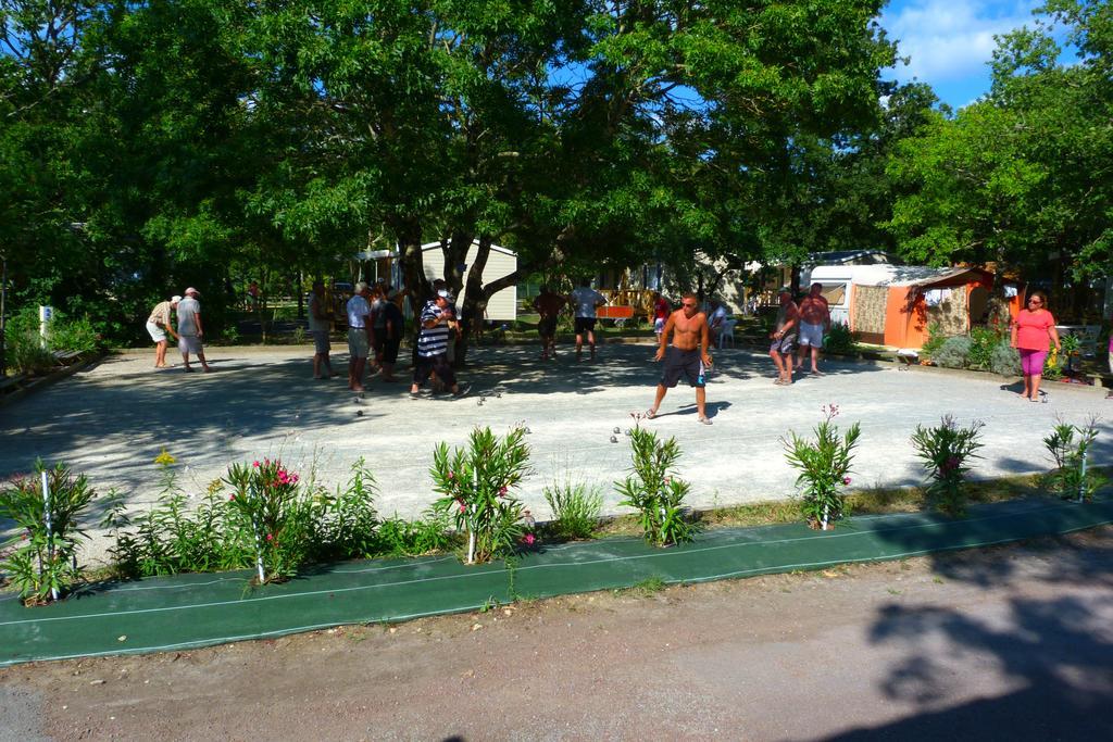 Camping La Maurie Foulerot Exterior photo